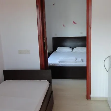 Aparthotel Manos Agios Nikolaos