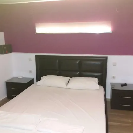 Aparthotel Manos